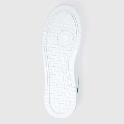 Baskets homme en matière recyclée