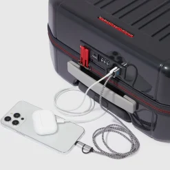 Cabin size, ultra slim hardside spinner | Shop Piquadro