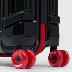 Cabin size, ultra slim hardside spinner | Shop Piquadro