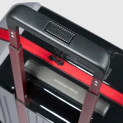 Cabin size, ultra slim hardside spinner | Shop Piquadro