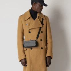 Pochette homme avec trois compartiments