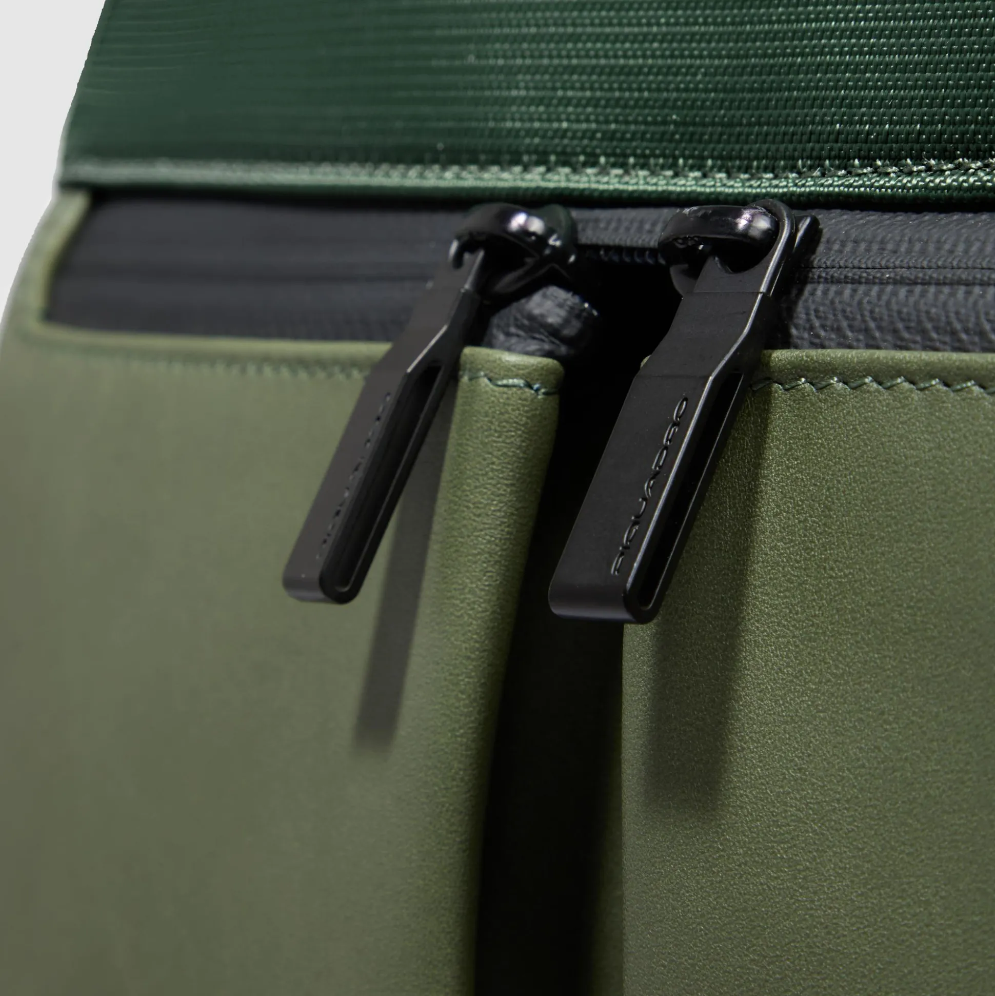 Sac à dos d'ordinateur 15,6" en tissu recyclé