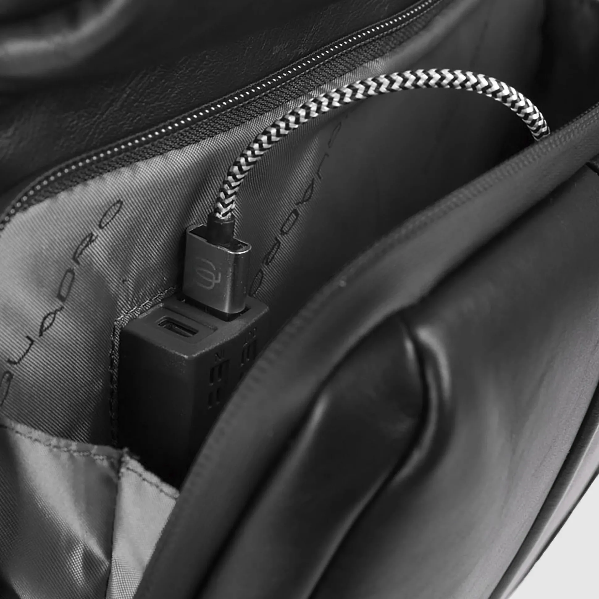 Sac à dos fin pour ordinateur 17,3"