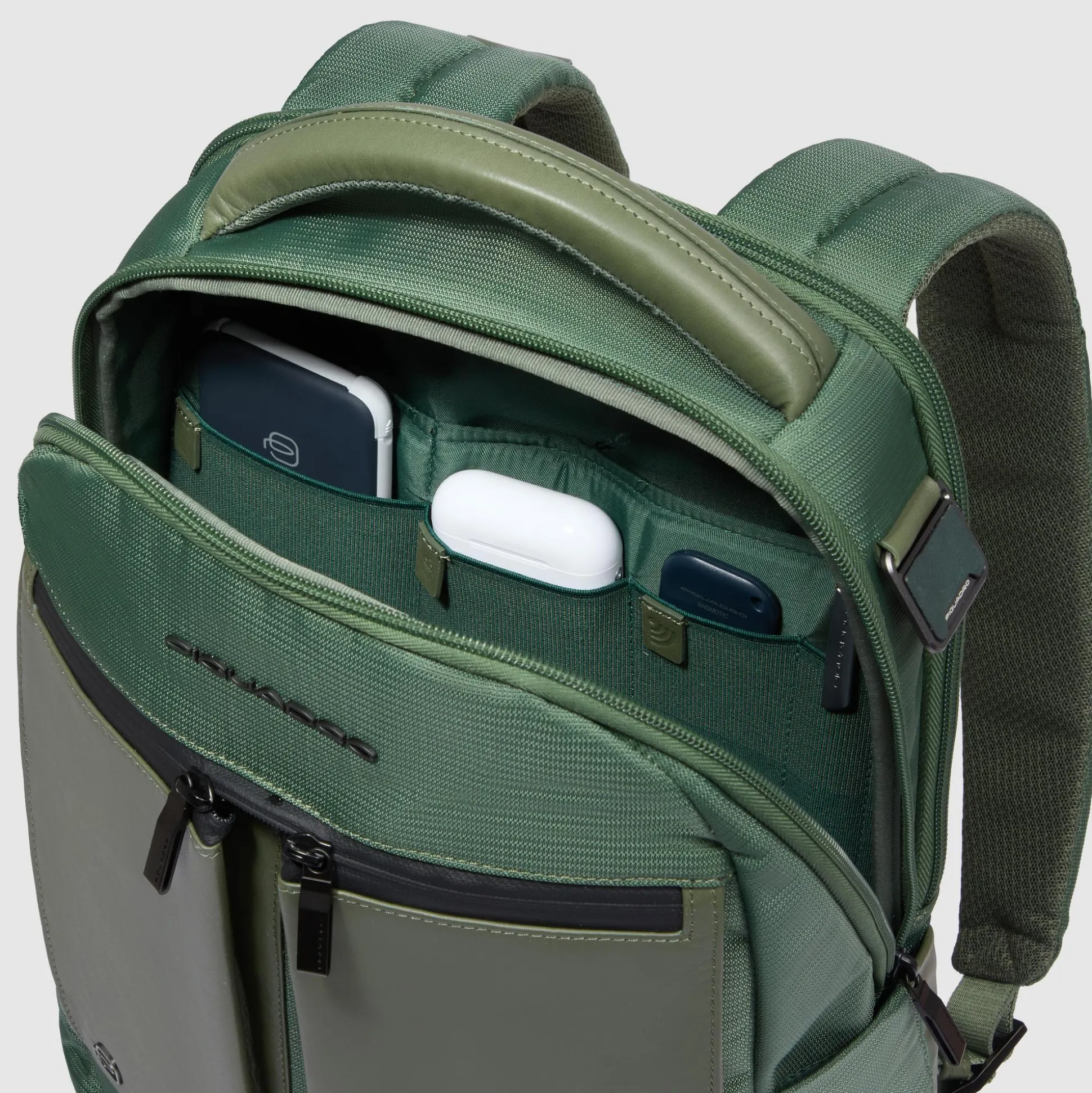 Sac à dos pour ordinateur 14" en tissu recyclé