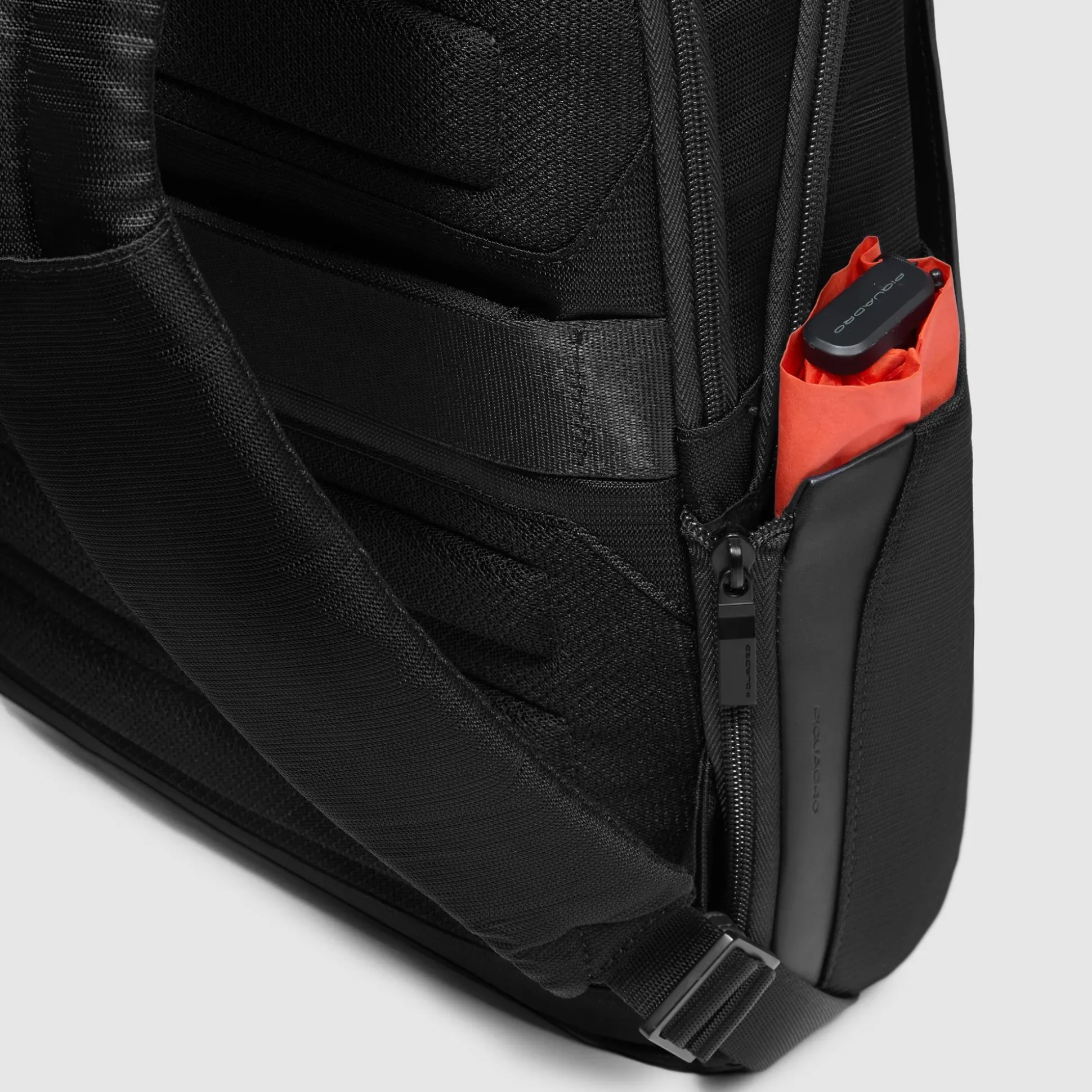 Sac à dos pour ordinateur 14" en tissu recyclé