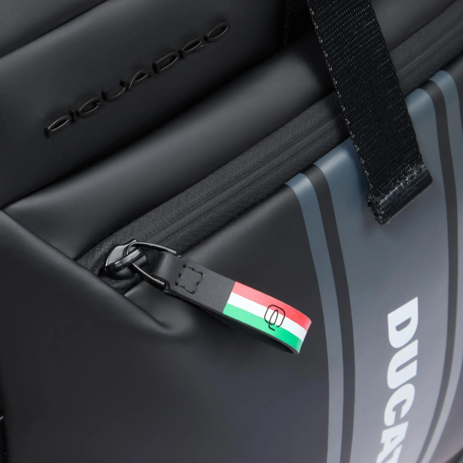 Sac à dos "Piquadro x Ducati" d'ordinateur 15,6"