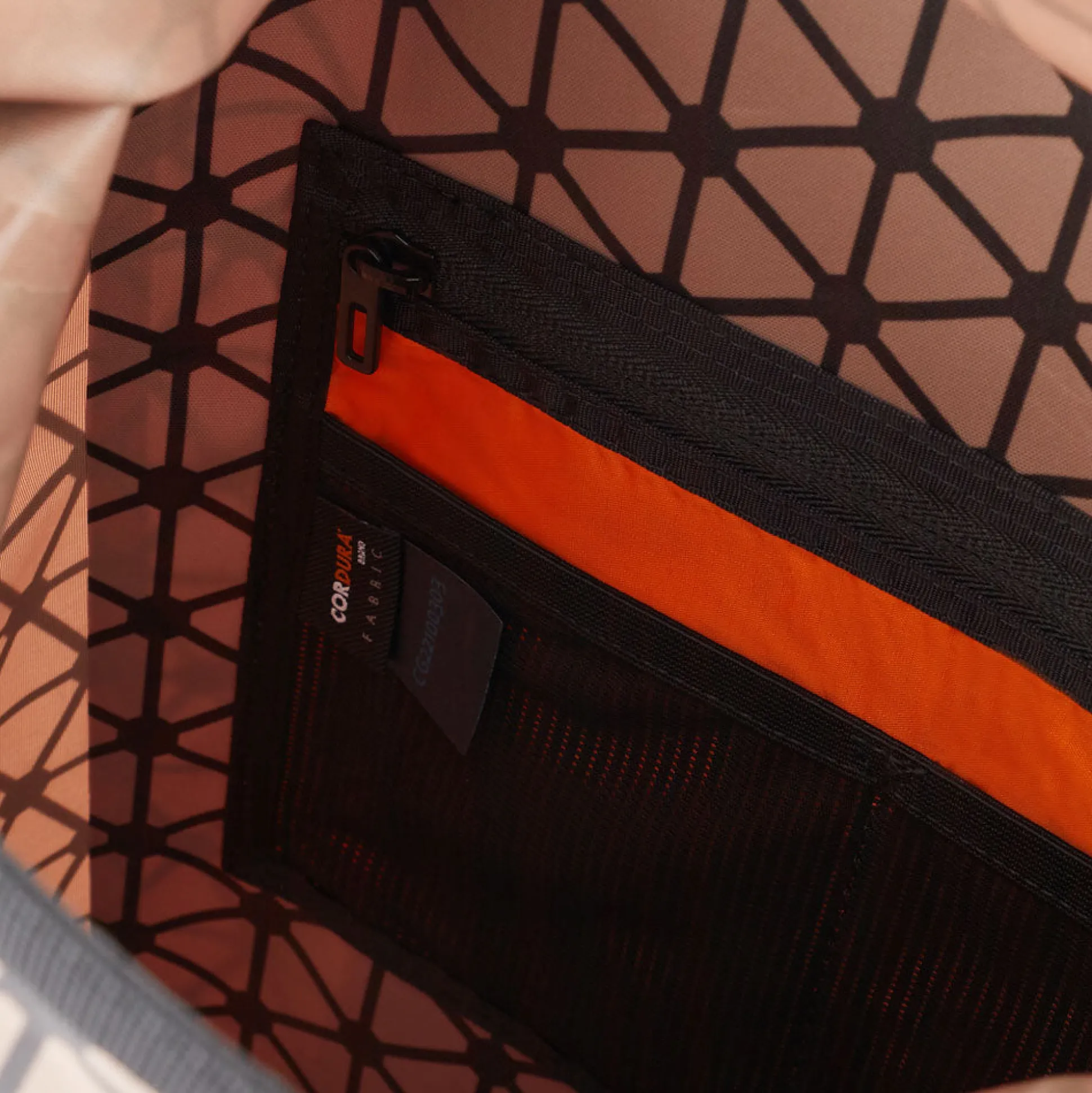 Sac à dos étanche avec fermeture roll top