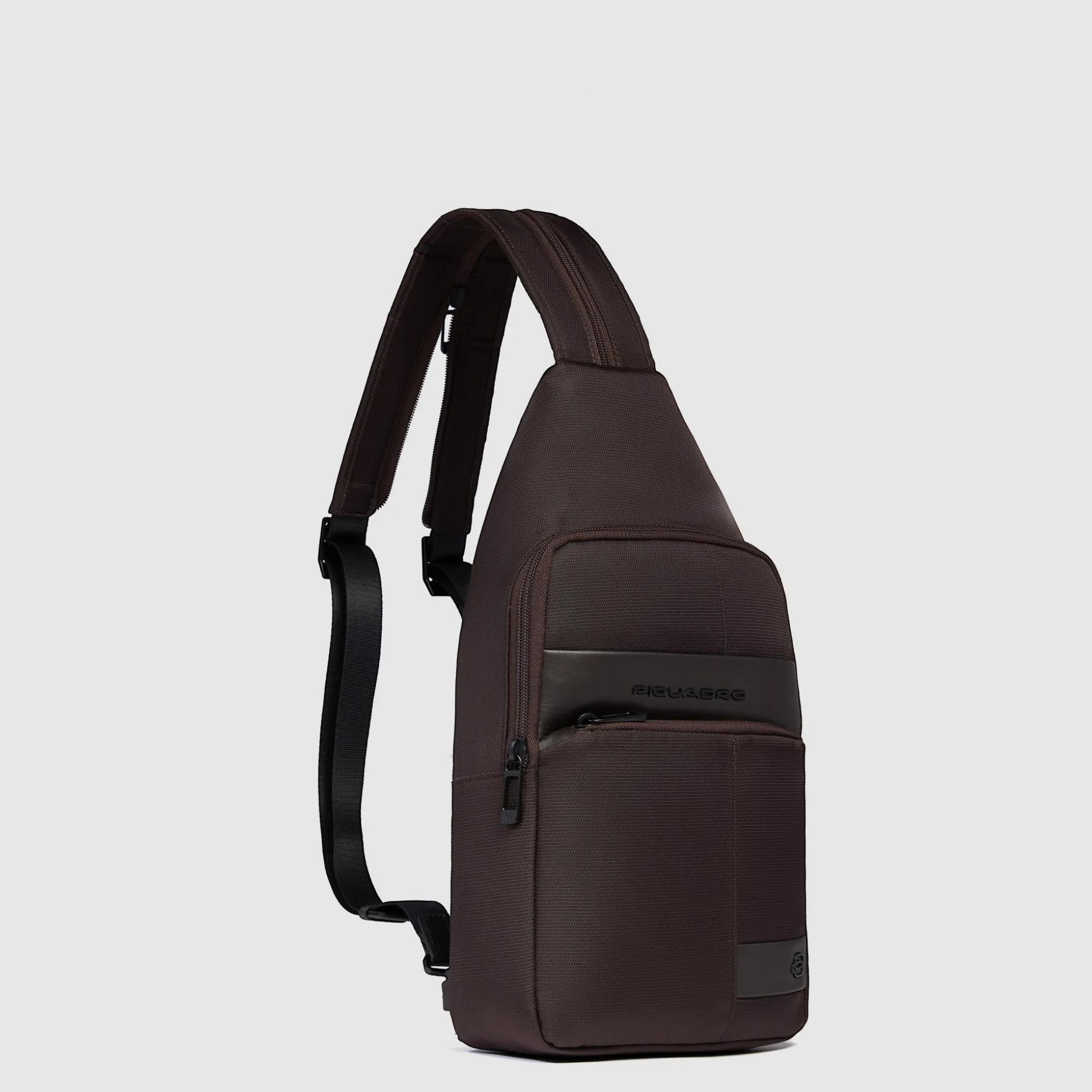 Sac de poitrine homme convertible en sac à dos