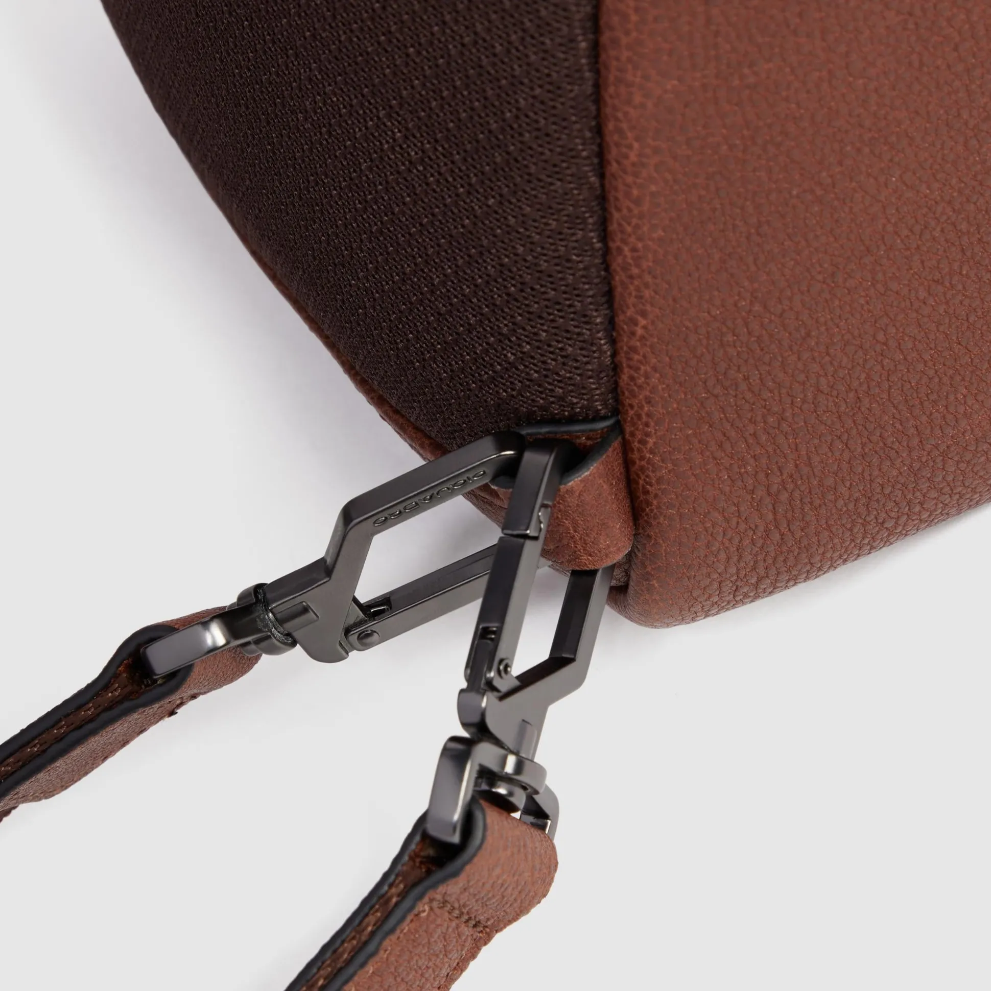 Sac de poitrine homme personnalisable