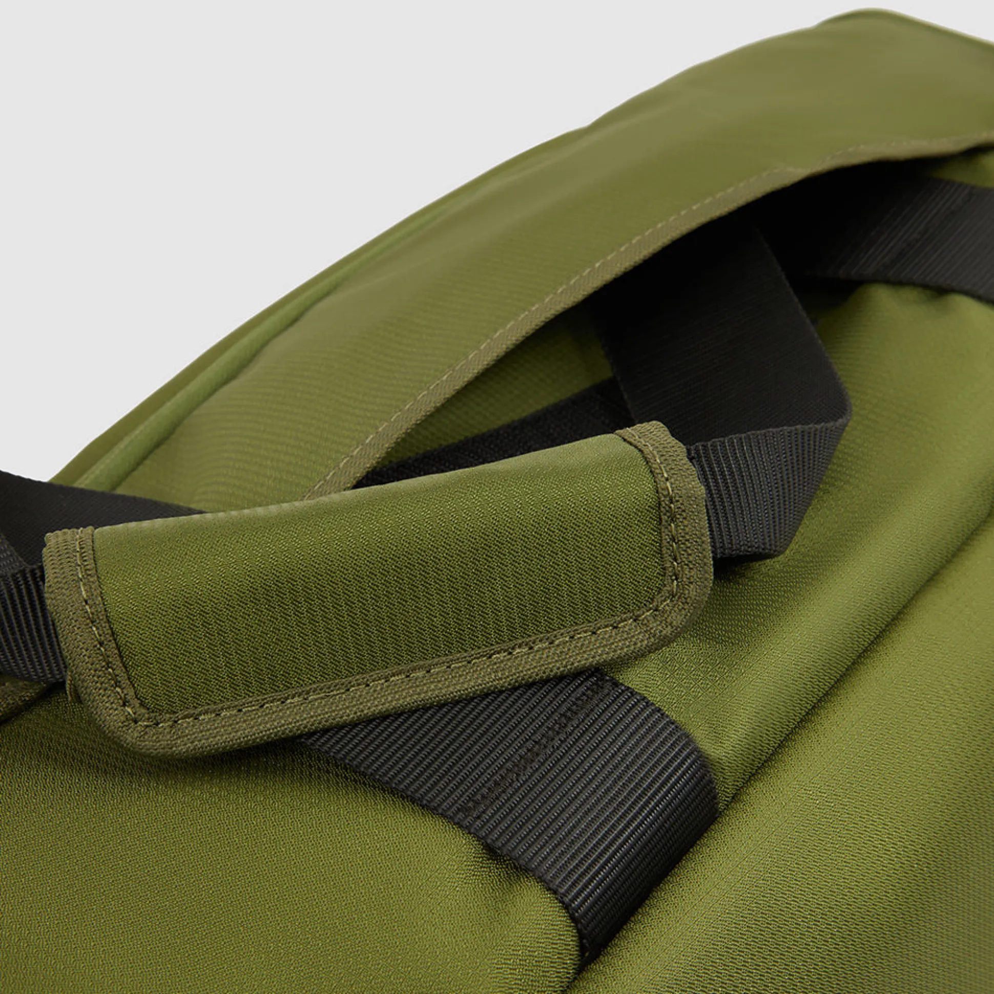 Sac de voyage transformable en sac à dos