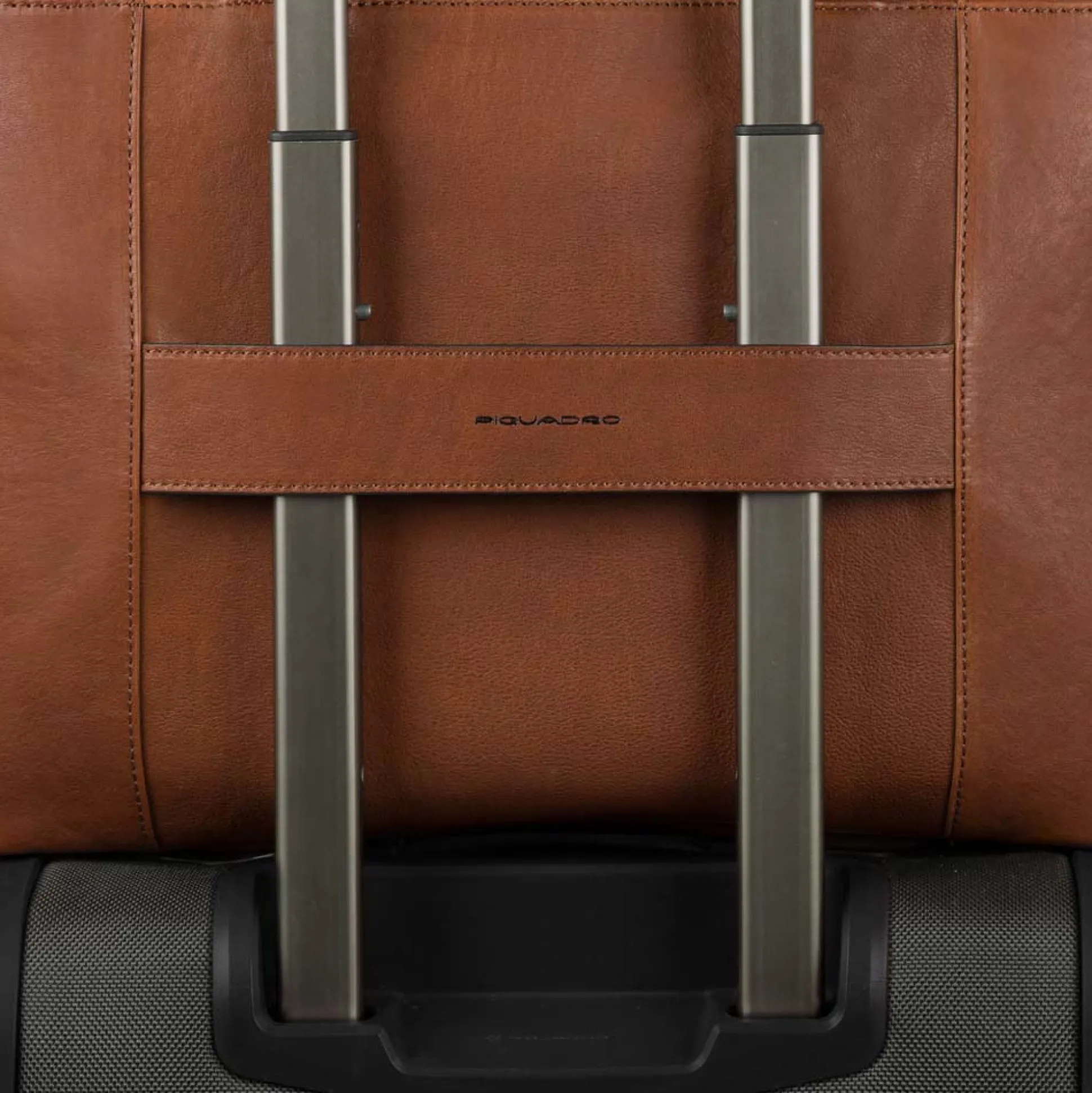 Sac fin pour ordinateur 15,6", extensible