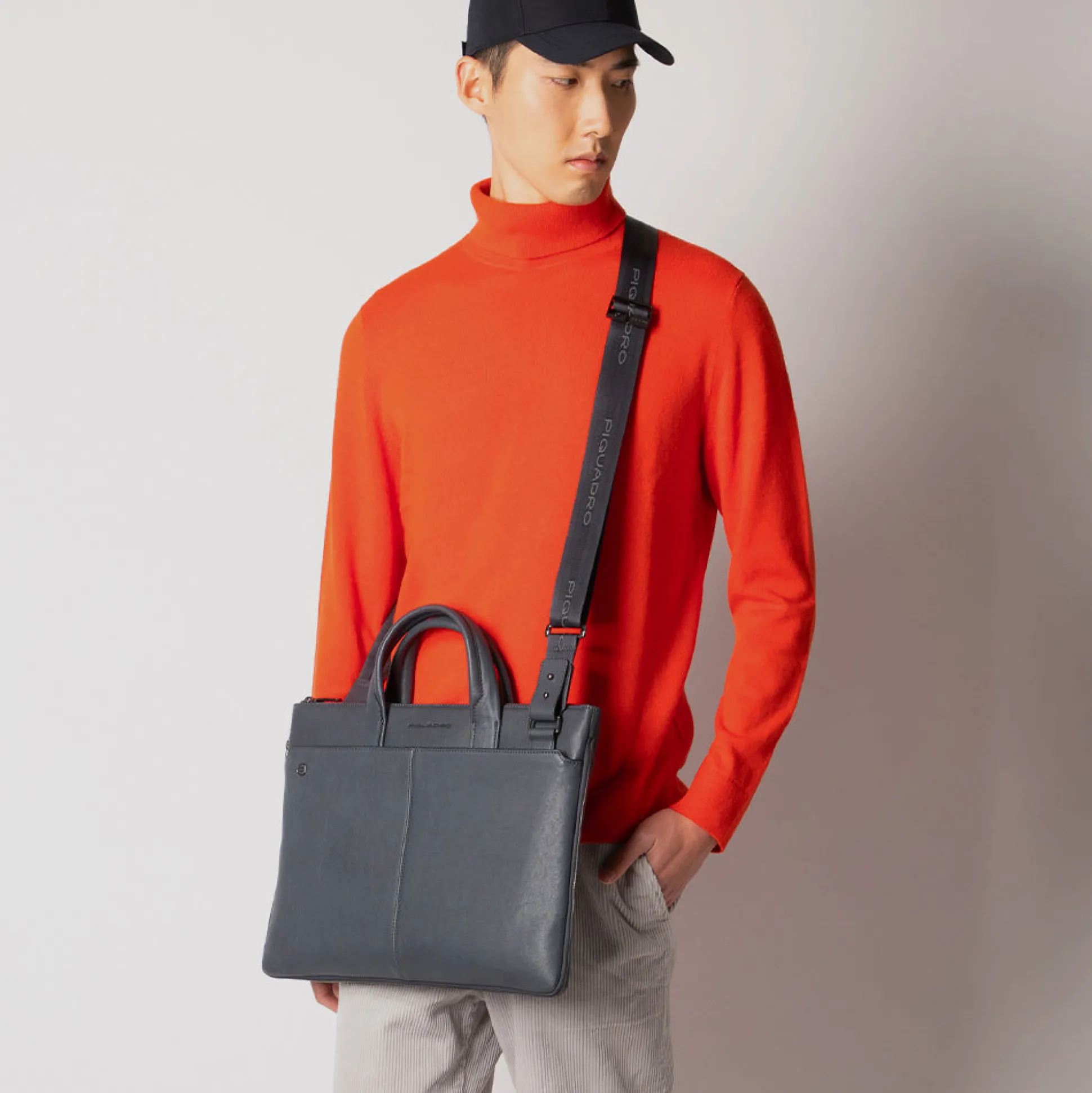 Sac fin pour ordinateur 15,6", extensible
