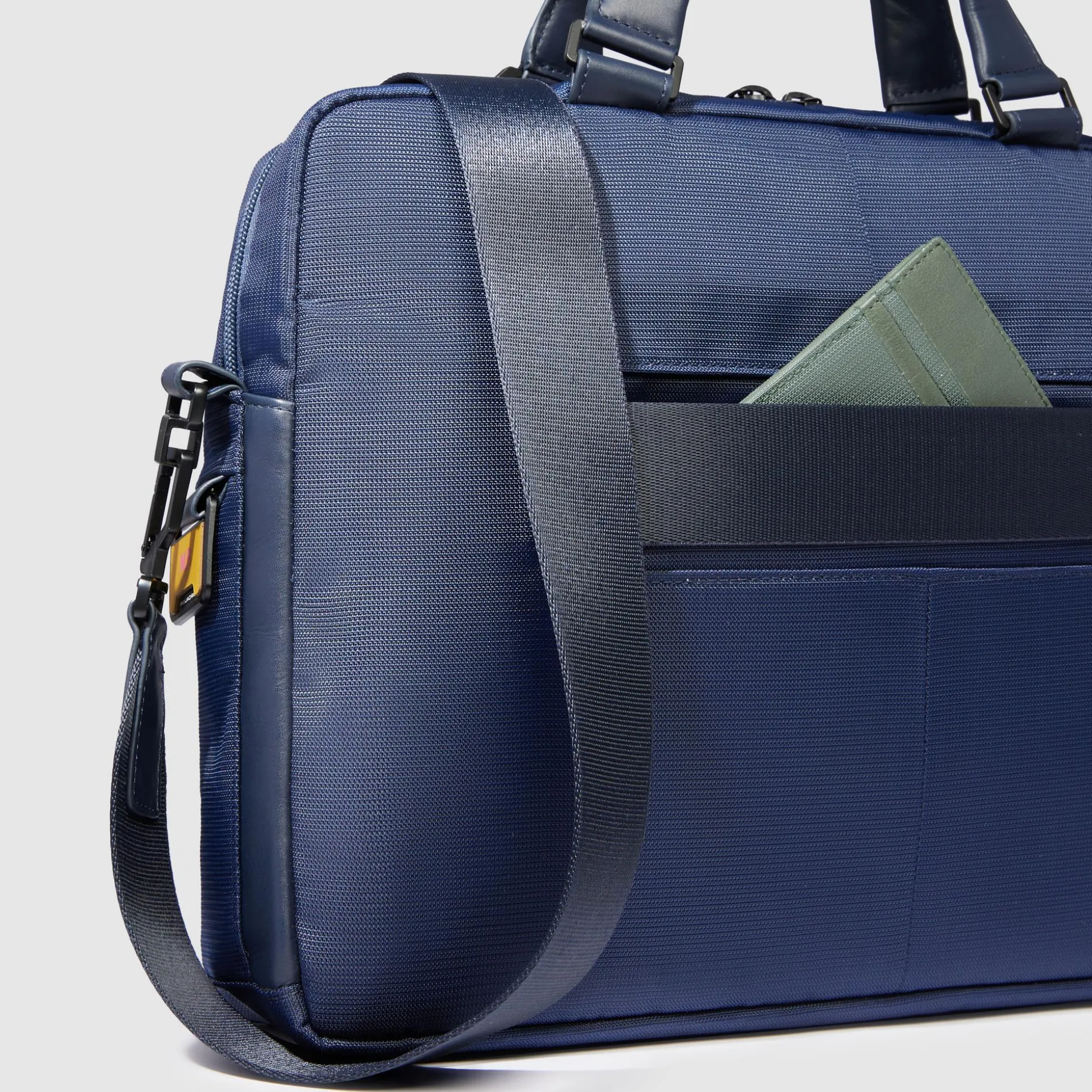 Sac pour ordinateur 14" en tissu recyclé