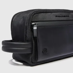 Trousse de toilette en tissu recyclé