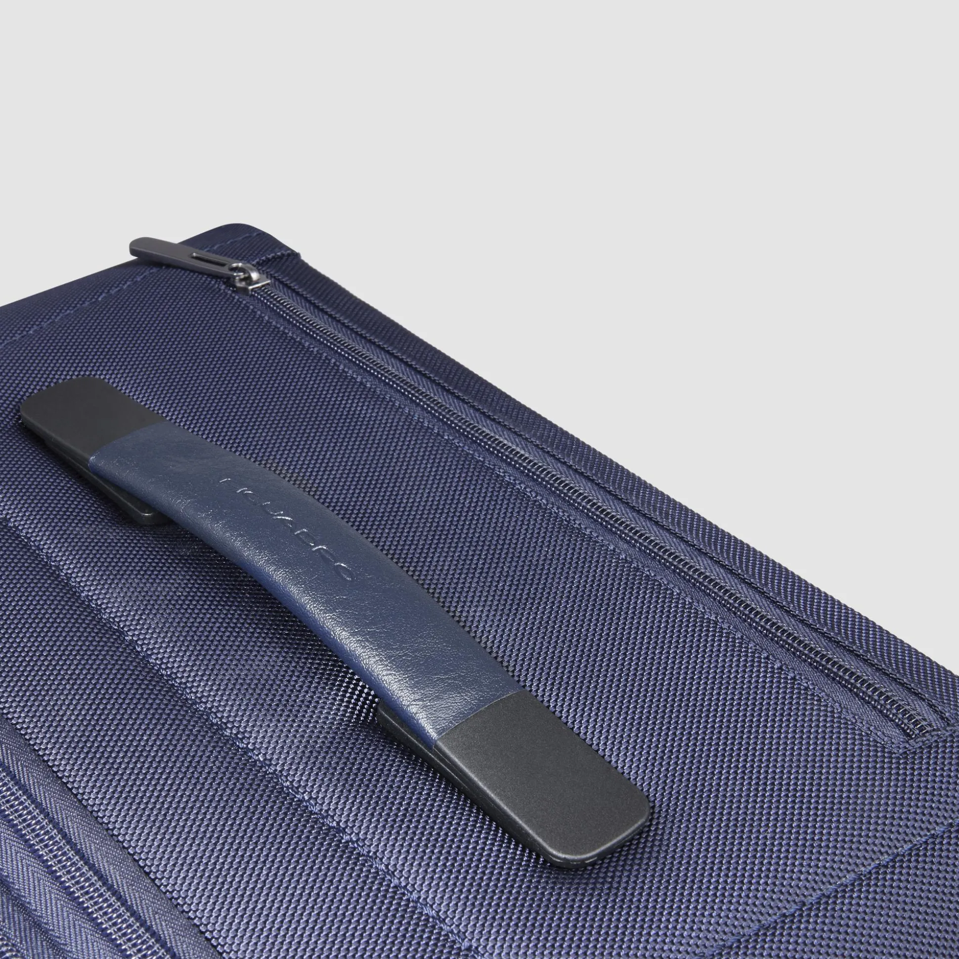 Valise à 4 roues moyenne, extensible