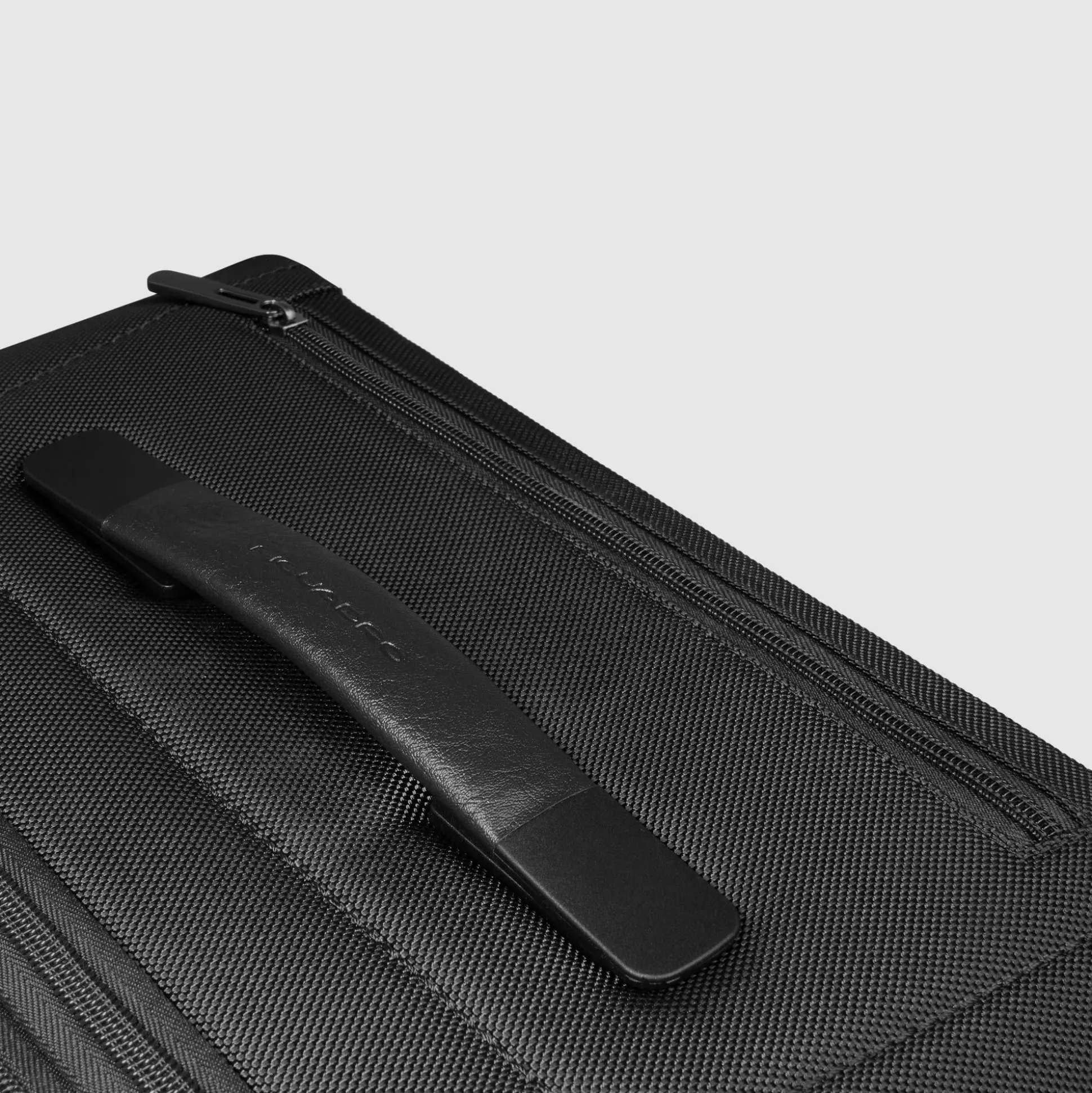 Valise à 4 roues moyenne, extensible