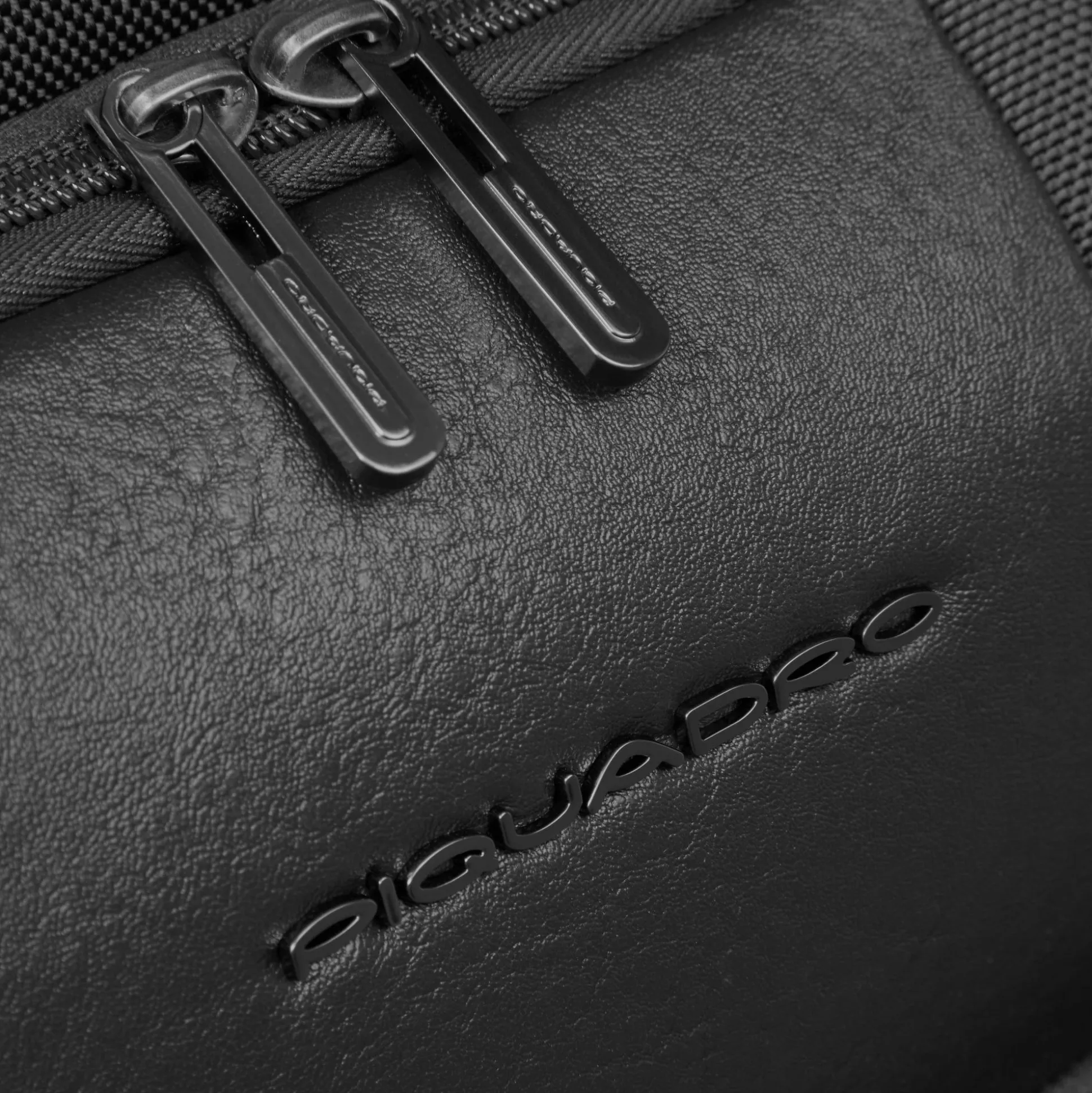 Valise à 4 roues moyenne, extensible