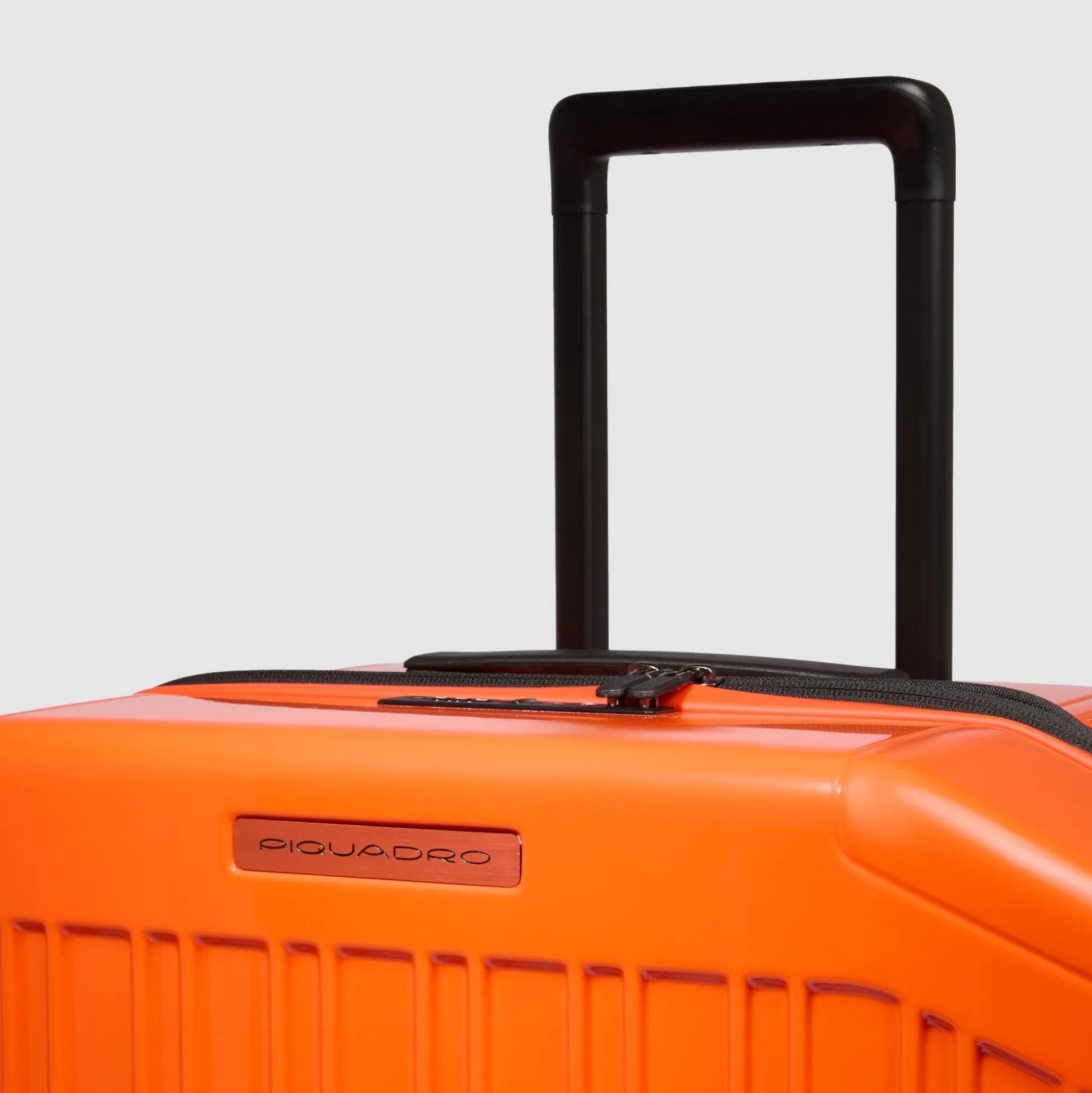 Valise trolley moyen à 4 roues extensible