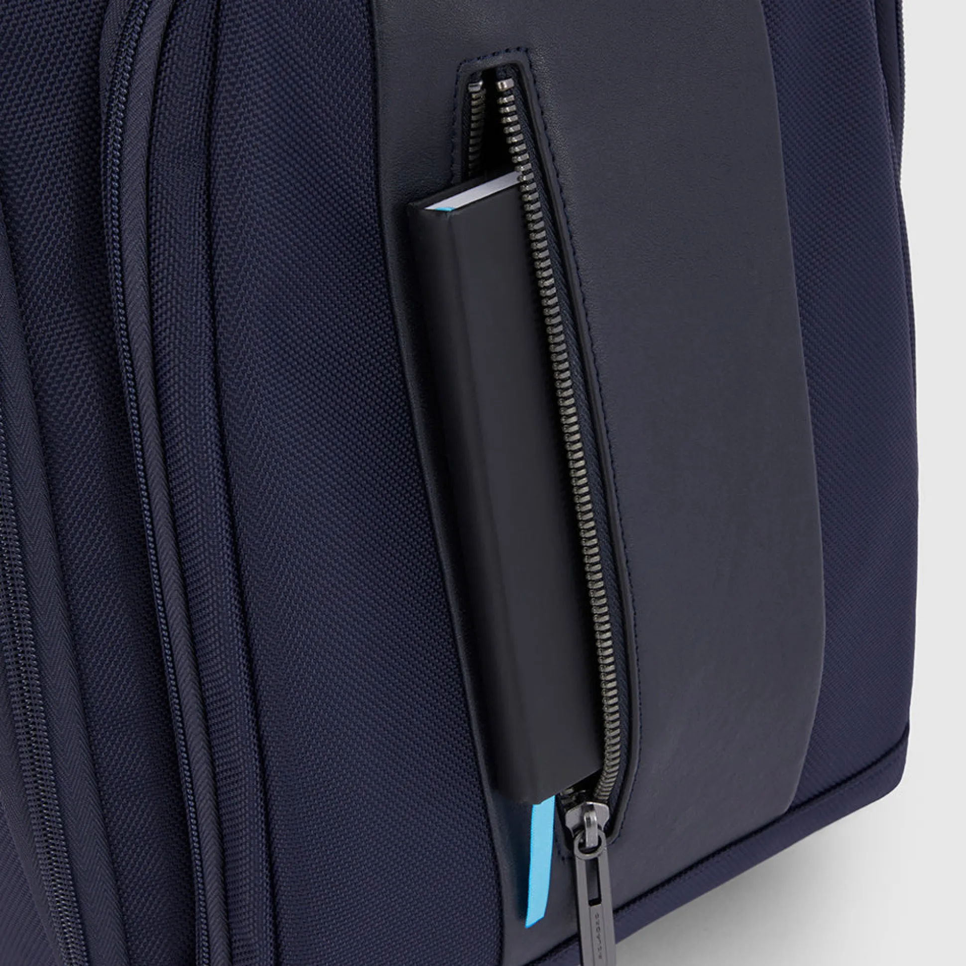 Valise trolley sous-siège adaptable a sac a dòs